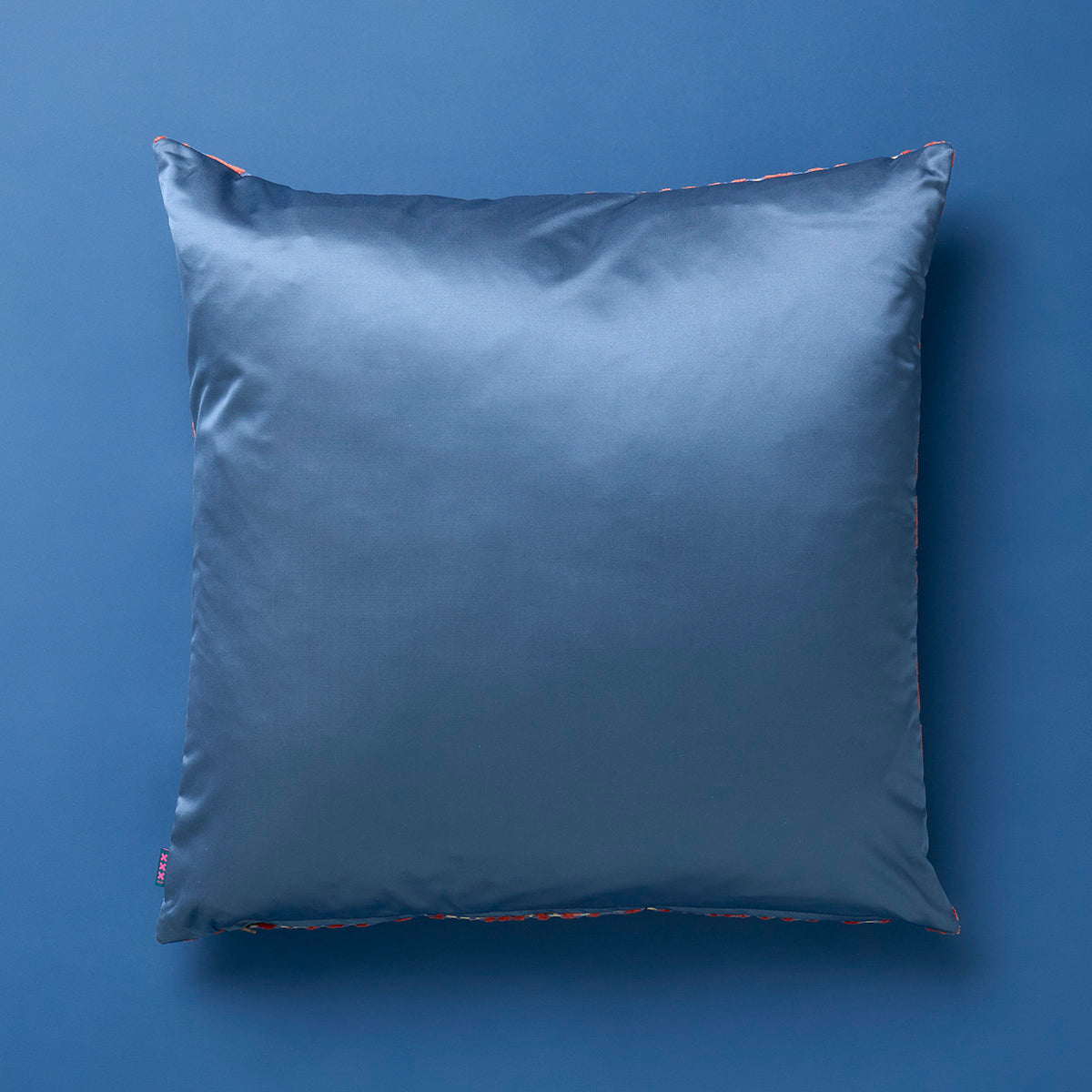 Image 50213245419869 corallino coral reef cushion