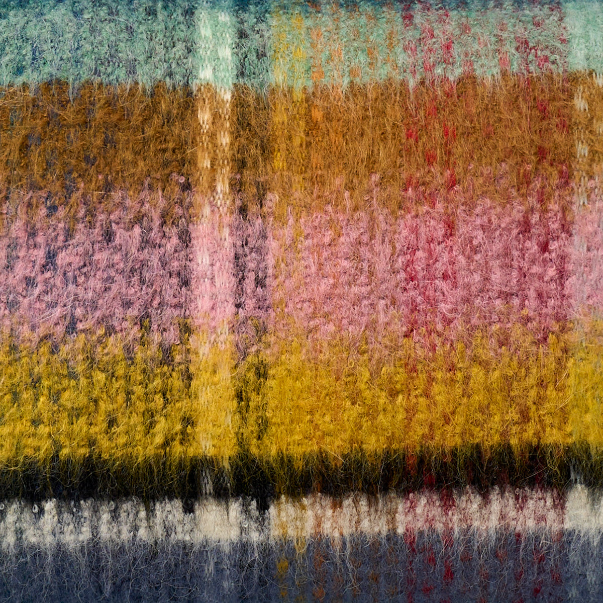 Image 50110193729885 nestor plain cushion