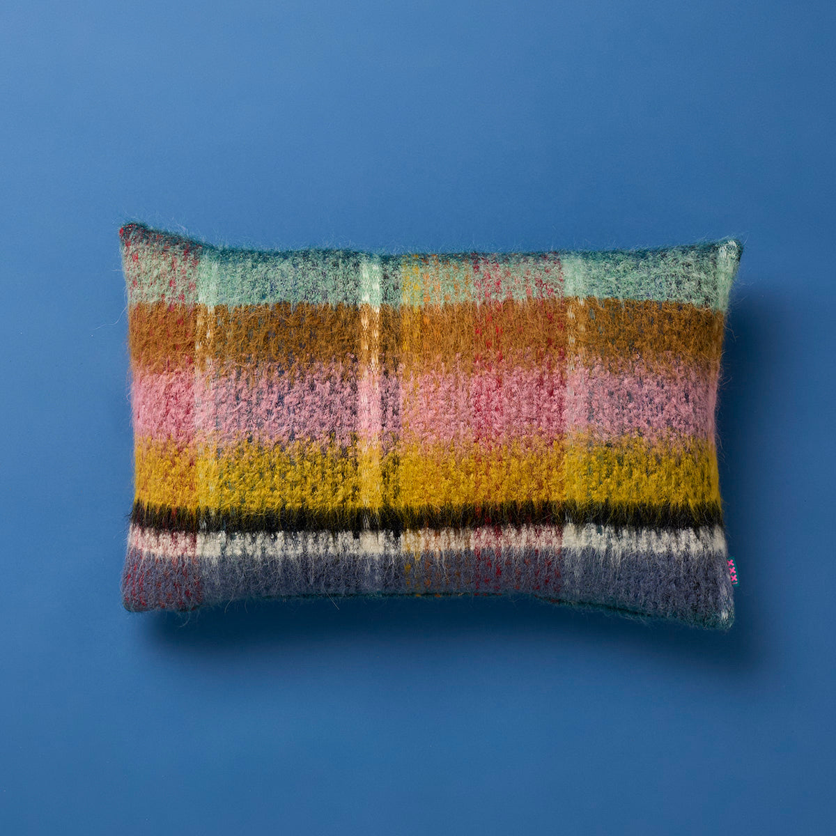 Image 50110193697117 nestor plain cushion