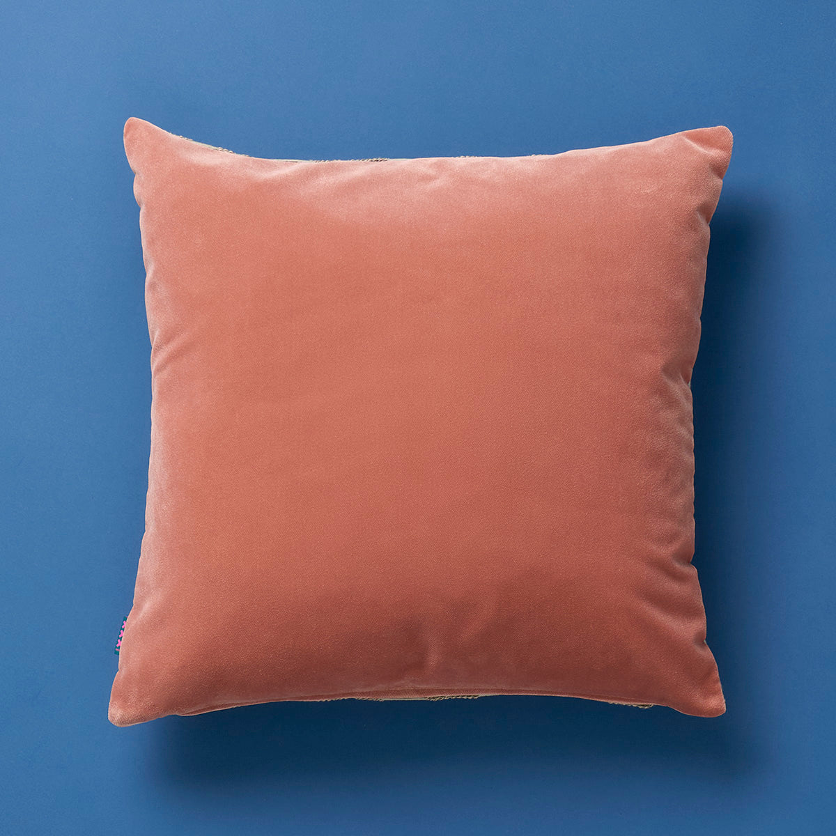 Image 50213366628701 tigris jade cushion