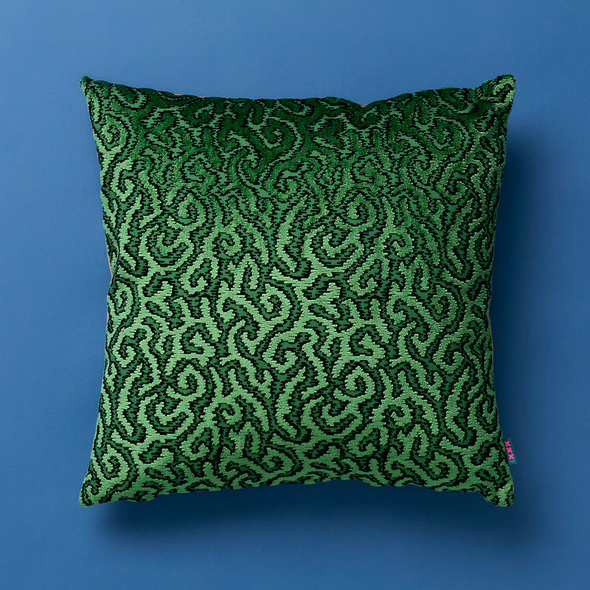 corallino deep emerald cushion