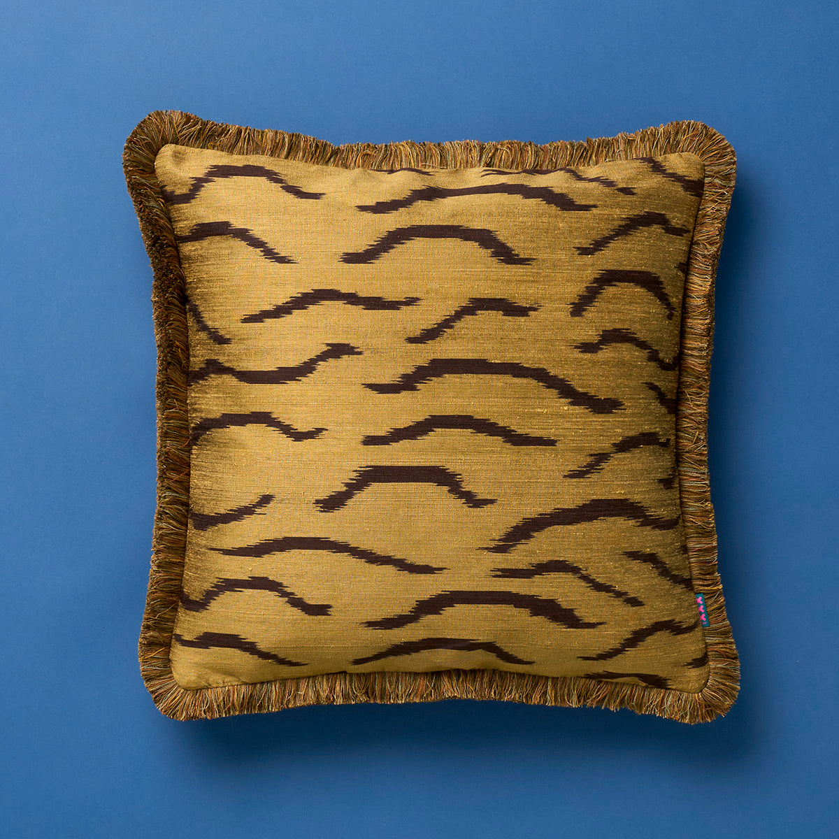 serengeti topaz cushion